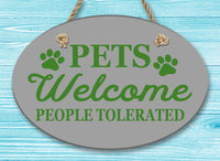 Pets Welcome Oval Ceramic Wall Decor